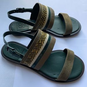 Fashionable and comfortable chic sandals